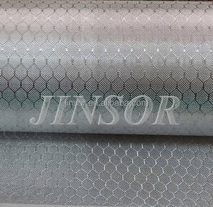 Tejido de Fibra de Carbono Hexagonal en Forma de Panal para Calzado y Aplicaciones Industriales - Product Image 3