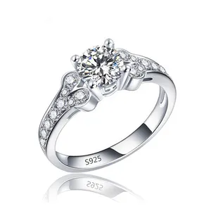 2022 Nieuwe Collectie Fashion Luxe Sieraden S925 Gegraveerd Zirconia Trouwring Pave Instelling Cz Diamond Engagement Ring