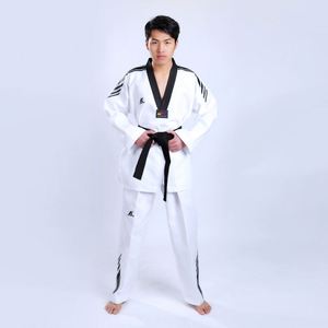 新しいマーシャルArtstaekwondo服ユニフォーム