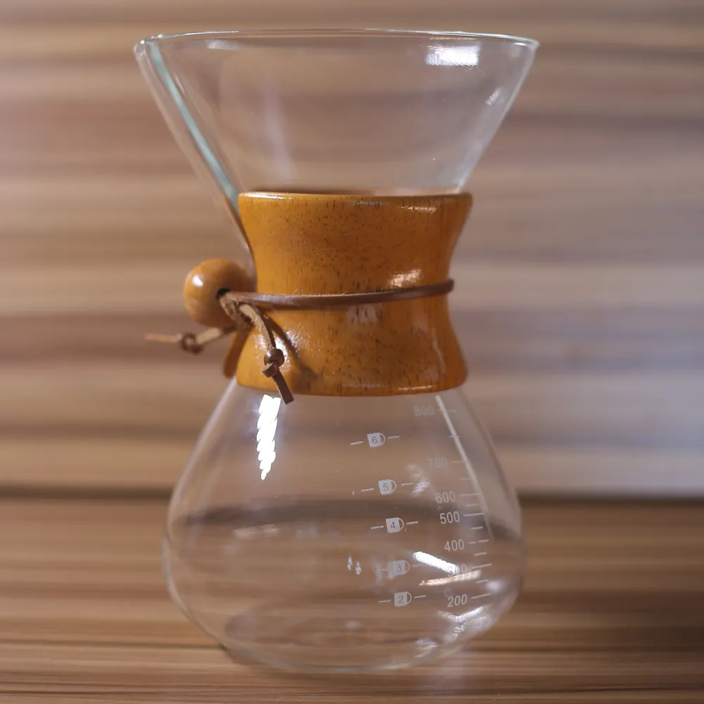 Cafeteira de madeira com jarro de vidro, gotejador de madeira para café