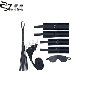 Lobo negro sm máscara sexo látigos de cuero cama moderación sexo bondage set - Product Image 1