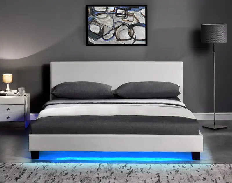 Schlafzimmer möbel Weißes Leder Modernes Bett mit LED in doppelter Größe in einer Box verpackt