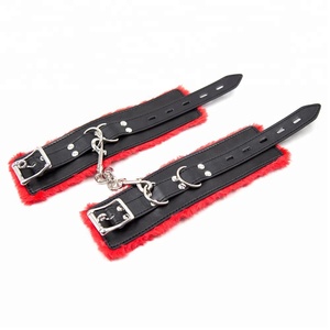 Fabriek Pu Lederen Sexy Handboeien Terughoudendheid <span class=keywords><strong>Bondage</strong></span> Kleding Voor Mannelijke Fetisj Bdsm Games Harige Verlangen Handboeien - Product Image 3