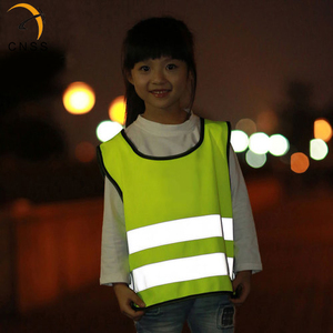 Wholesale High Visibility Reflective <strong>Kids</strong> <strong>Vest</strong> Polyester Child Safety <strong>Hi</strong> <strong>Vis</strong> <strong>Vest</strong> with Customizable Logo - Product Image 3