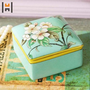 Ceramic Trinket Box Handpaint Porcelain Accessories Box