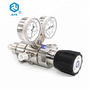 Entrée 4000psi sortie 300psi acier inoxydable en ligne <span class=keywords><strong>co2</strong></span> gaz 2 étages CGA320 régulateur de pression de cylindre