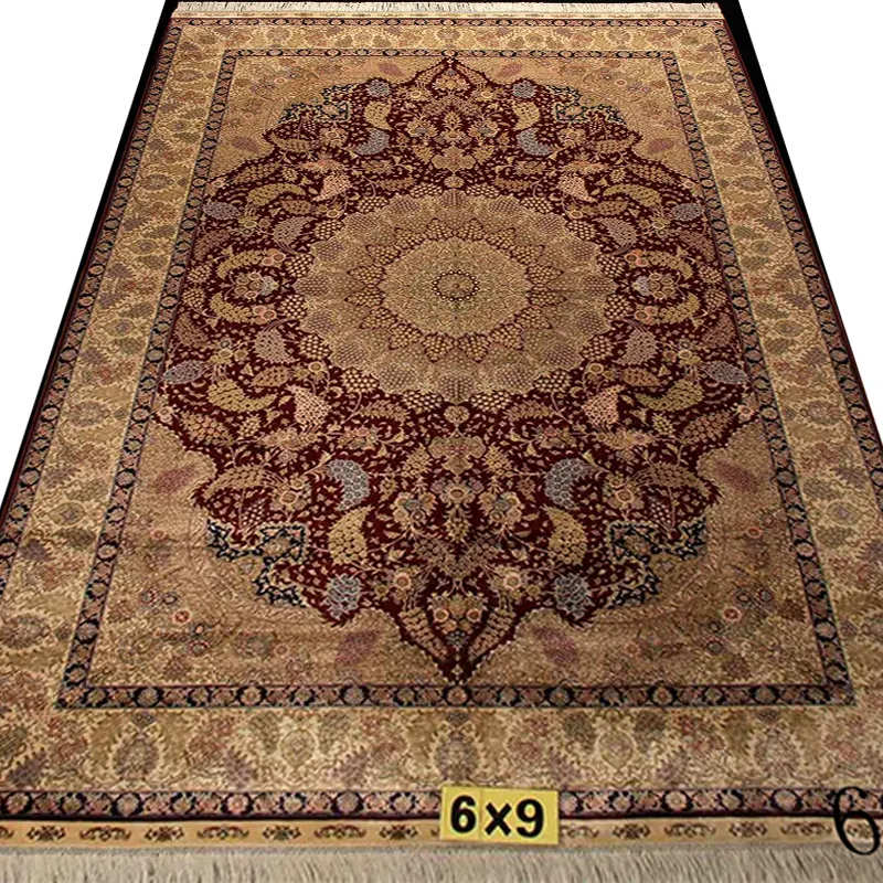 Persian Handmade Silk Carpet Hand Tuted Silk Rug Carpet Factory Wholesale