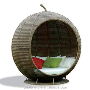 Cama Redonda de Ratán para Exteriores, Económica - Product Image 3