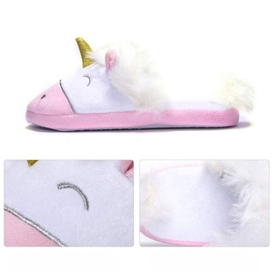 Peluche d'animaux, chausson d'hiver, de licorne pour femmes - Product Image 2