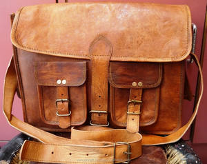 Maletín de Cuero Genuino Marrón Vintage Hecho a Mano, Bolso Bandolera Cruzado para Portátil con Doble Bolsillo, Cierre de Cremallera, Impermeable - Product Image 1