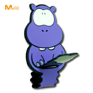 Customized shape and logo soft pvc rubber fashion cell phone cord holder - Product Image 2