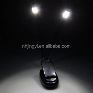 Lampe de lecture LED étanche rechargeable avec clip flexible Lampe de lecture pour chambre à coucher - Product Image 6