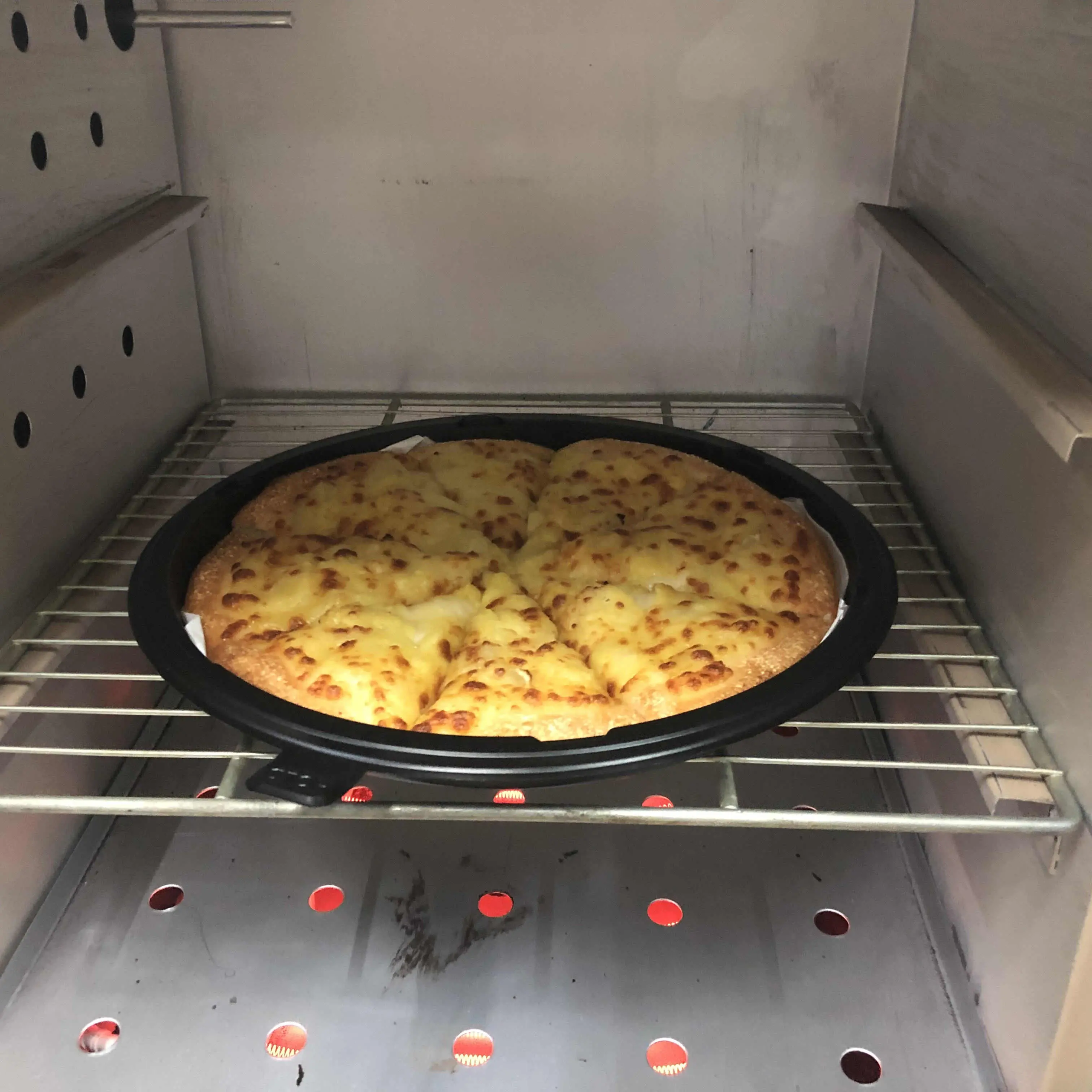 Grosir 7 inci ukuran berbeda microwave bulat kontainer daur ulang untuk pizza baking