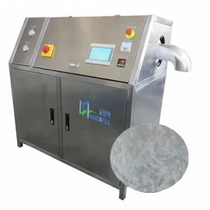 Dry ice pelletizer machine producing dry ice by Liquid CO2