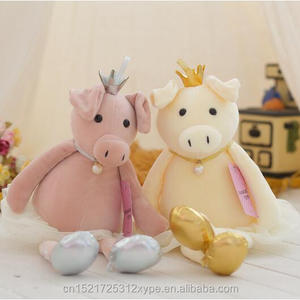 Tùy Chỉnh Màu Hồng Vàng Hữu Cơ Bông Vương Miện Ba Lê <span class=keywords><strong>Pig</strong></span> Thú Nhồi Bông Đồ Chơi Món Quà Giáng Sinh Gối Đệm - Product Image 2