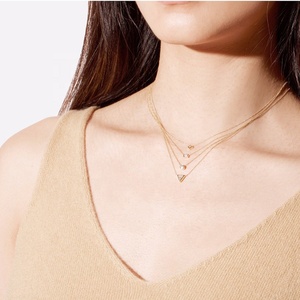Gemnel top design minimalista 925 argento placcato oro <span class=keywords><strong>diamante</strong></span> <span class=keywords><strong>collana</strong></span> <span class=keywords><strong>solitario</strong></span> - Product Image 4