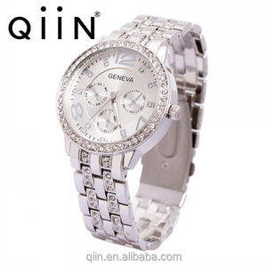 QE0101 brand Vogue Geneva rose gold timepiece women - Product Image 1