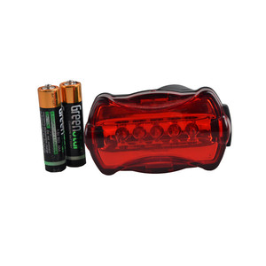 <span class=keywords><strong>Luce</strong></span> <span class=keywords><strong>Posteriore</strong></span> Multifunzionale Rossa per Bicicletta LED di Avvertimento e Sicurezza - Product Image 3