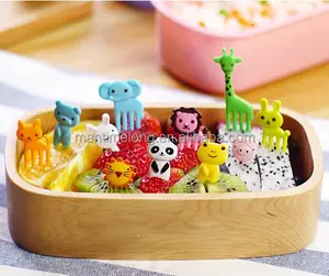 10 pz/borsa Nuovo Set di Forchettine Decorative in Resina a Forma di Animali della Fattoria e Frutta, Ideali <span class=keywords><strong>per</strong></span> Bento e <span class=keywords><strong>Pranzo</strong></span> <span class=keywords><strong>per</strong></span> Bambini, Segnaposto in Plastica Decorativi - Product Image 1