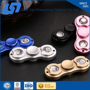 Article le plus chaud anti stress 2017 ultra rapide portant la main bouger spinner EDC Meilleur Ami D'anniversaire Cadeaux - Product Image 1