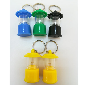 Lanterne de camping miniature personnalisée à LED, porte-clés lumineux à LED, fabricant de porte-clés en Chine - Product Image 3