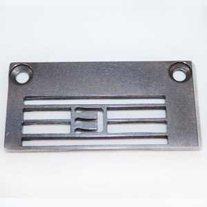 Pièces détachées pour machine à coudre de type Pégase, marque <span class=keywords><strong>DYP</strong></span>, plaque à aiguille 257018B64 - Product Image 1