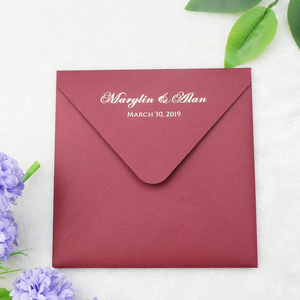 Invitation de <span class=keywords><strong>mariage</strong></span> découpée au laser de paillettes d'or de beau motif de cygne avec l'enveloppe bourgogne - Product Image 5