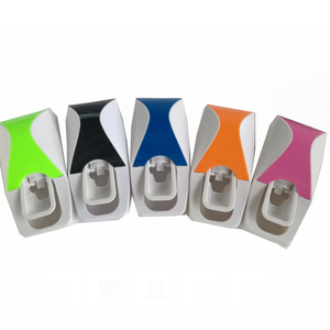 Vendita calda automatica <span class=keywords><strong>Set</strong></span> di 5 spazzolini da denti con supporto a parete supporto per dentifricio in <span class=keywords><strong>plastica</strong></span> <span class=keywords><strong>Set</strong></span> da <span class=keywords><strong>bagno</strong></span> in nuova scatola di colore - Product Image 5