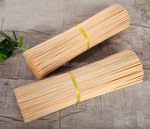 Pratique bâtons de bambou avec différentes tailles pour barbecue, super <span class=keywords><strong>sanitaire</strong></span> et écologique bâton de bambou en gros en vrac - Product Image 2