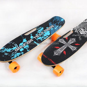 <span class=keywords><strong>Mini</strong></span> Patineta Eléctrica Potenciada de Cuatro Ruedas en Color Negro al por Mayor, <span class=keywords><strong>Skateboard</strong></span> Motorizado Personalizado - Product Image 3