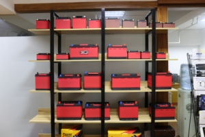 Agli ioni di litio ricaricabile li-ione di litio ferro Fosfato di Lifepo4 12v 100Ah hybrid EV batteria auto batteria - Product Image 2