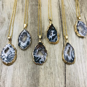 Geode ham taş uzun Boho kolye, doğal taş dilim kolye, işlenmemiş taş ve akik kristal kolye