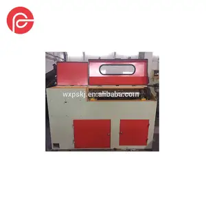 Mechanical wire descaling machine with row brushes