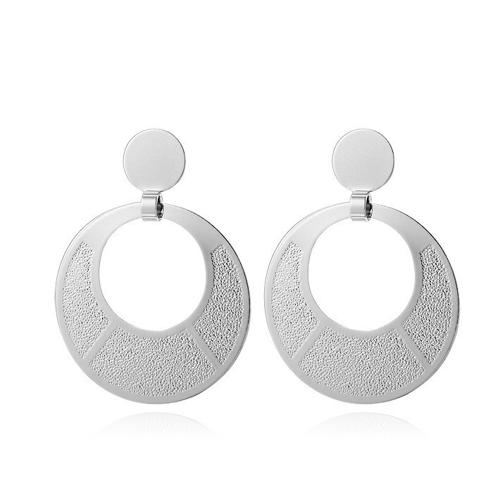 2015 venta caliente de moda de la media luna luna pendiente