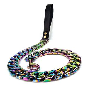 Chine usine fournisseur poignée en cuir durable métal décoratif arc-en-ciel aurore couleur chaîne grande race chien laisses <span class=keywords><strong>collier</strong></span> - Product Image 1