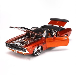 <span class=keywords><strong>Modellino</strong></span> <span class=keywords><strong>Auto</strong></span> d'Epoca di Alta Qualità in Metallo Scala <span class=keywords><strong>1</strong></span>:<span class=keywords><strong>24</strong></span> per Collezionisti - Product Image 2