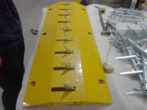 CE Certificated OEM ODM One-way Traffic <strong>Spikes</strong> Road <strong>Barrier</strong> Factory, Speed Bump with Fork - Product Image 3
