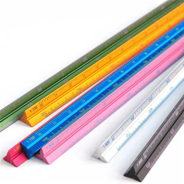 Reglas triangulares hechas en acero inoxidable, medidas de centímetros de colores, reglas chapadas en color para diseños de borrador escolar