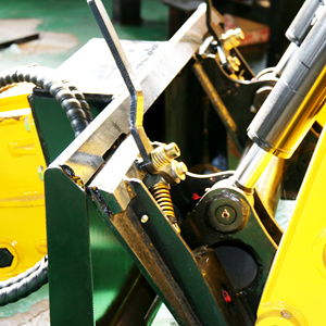 Mini tractor <span class=keywords><strong>rock</strong></span> boor <span class=keywords><strong>attachment</strong></span> hydraulische <span class=keywords><strong>rock</strong></span> breaker voor schranklader