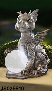 Dragón de resina con decoración de bola solar, para decorar el jardín - Product Image 3