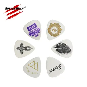 Supporto immagine di progettazione personalizzata 0.46mm 0.71mm 0.88mm 0.96mm 1.2mm 1.5mm materiale celluloide OEM Guitar Pick fornitore di E-commerce