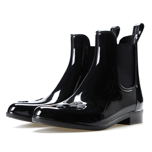 <span class=keywords><strong>Scarpe</strong></span> all'ingrosso classiche nere di alta qualità impermeabili in PVC da <span class=keywords><strong>donna</strong></span> stivaletti da <span class=keywords><strong>pioggia</strong></span> - Product Image 2