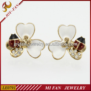 joyería de fantasía <span class=keywords><strong>coccinella</strong></span> <span class=keywords><strong>septempunctata</strong></span> flor pendientes - Product Image 1