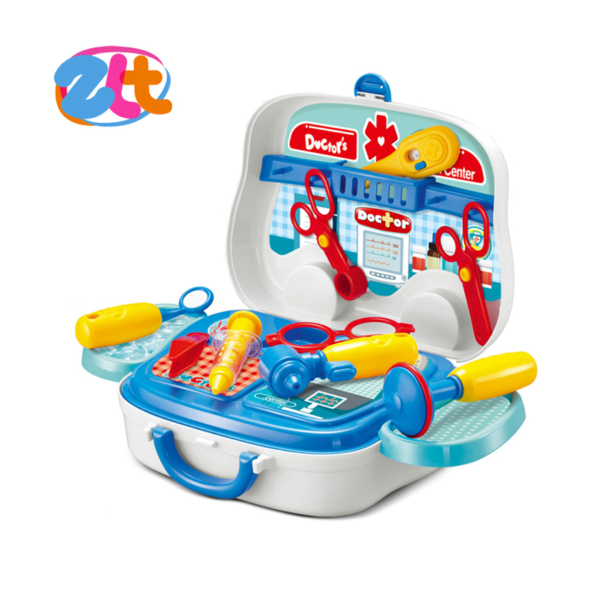 Пластиковый докторский набор для детей