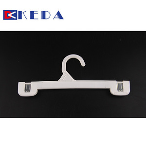 Cintre à pantalon classique de luxe, petit, robuste, en plastique, crochet court, techniques d'injection pour l'organisation des vêtements, salon - Product Image 2