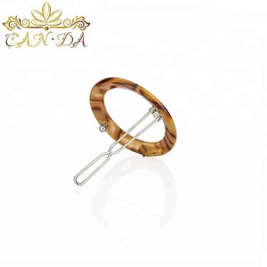 Moda Fibbia Della <span class=keywords><strong>Clip</strong></span> <span class=keywords><strong>Clip</strong></span> di BB <span class=keywords><strong>Clip</strong></span> Della Forcella per le Ragazze Delle Donne Hollow Geometria Dei Capelli di Usura In Acetato Rotonda <span class=keywords><strong>clip</strong></span> di Capelli