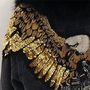 การออกแบบล่าสุด Denim แจ็คเก็ต Casual ผู้หญิงเงา Eagle <span class=keywords><strong>Patchwork</strong></span> จริงขนสุนัขจิ้งจอกเสื้อ Super อบอุ่นขนสัตว์เรียงราย Parka ฤดูหนาวสีดำแจ็คเก็ต