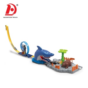 هوادا oy ° عربة قطار سرعة القرش تأثير أشيب مشهد صغير طرد مداري لعبة سيارة - Product Image 1
