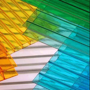 Panneaux en polycarbonate colorés transparents en matière plastique feuille ondulée creuse en pc solide