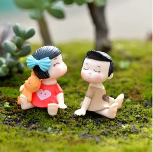 1 对甜心情侣情侣小雕像童话花园 Gnome 青苔玻璃树脂工艺品装饰配件